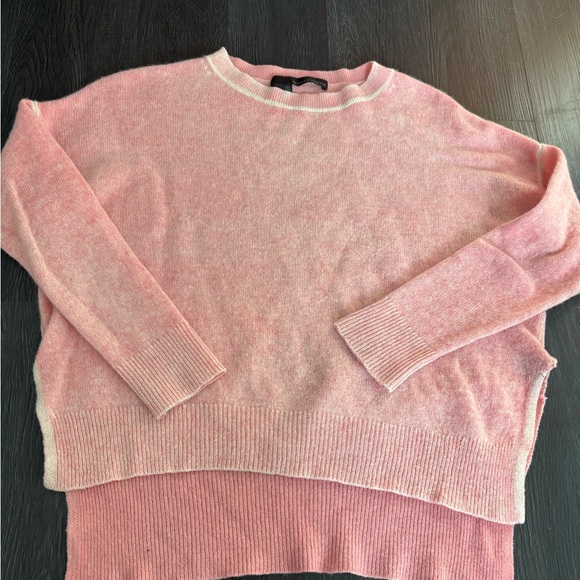 360 Cashmere Drop Shoulder Pink Body Casual Cozy Sweater